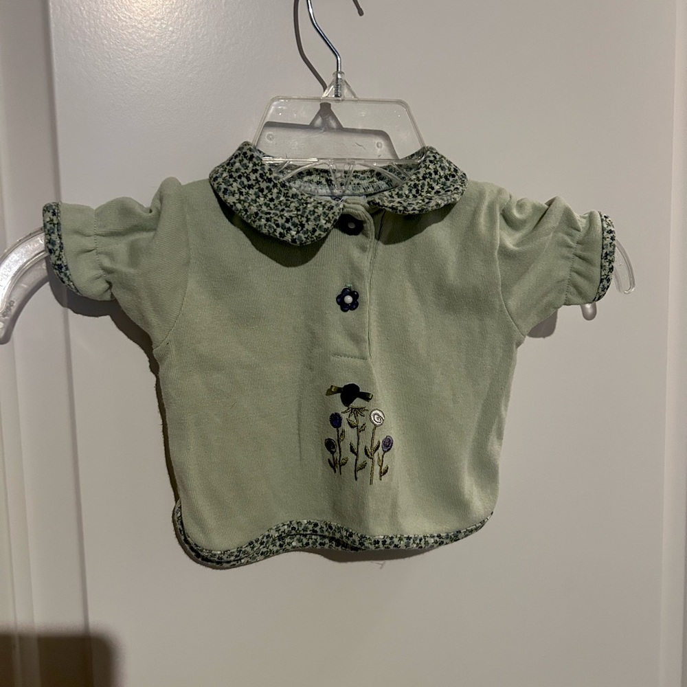 ❤️4 for $25❤️ Vintage floral embroidered top 6 M - Picture 2 of 4